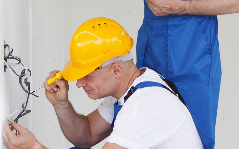artisan électricien Évry